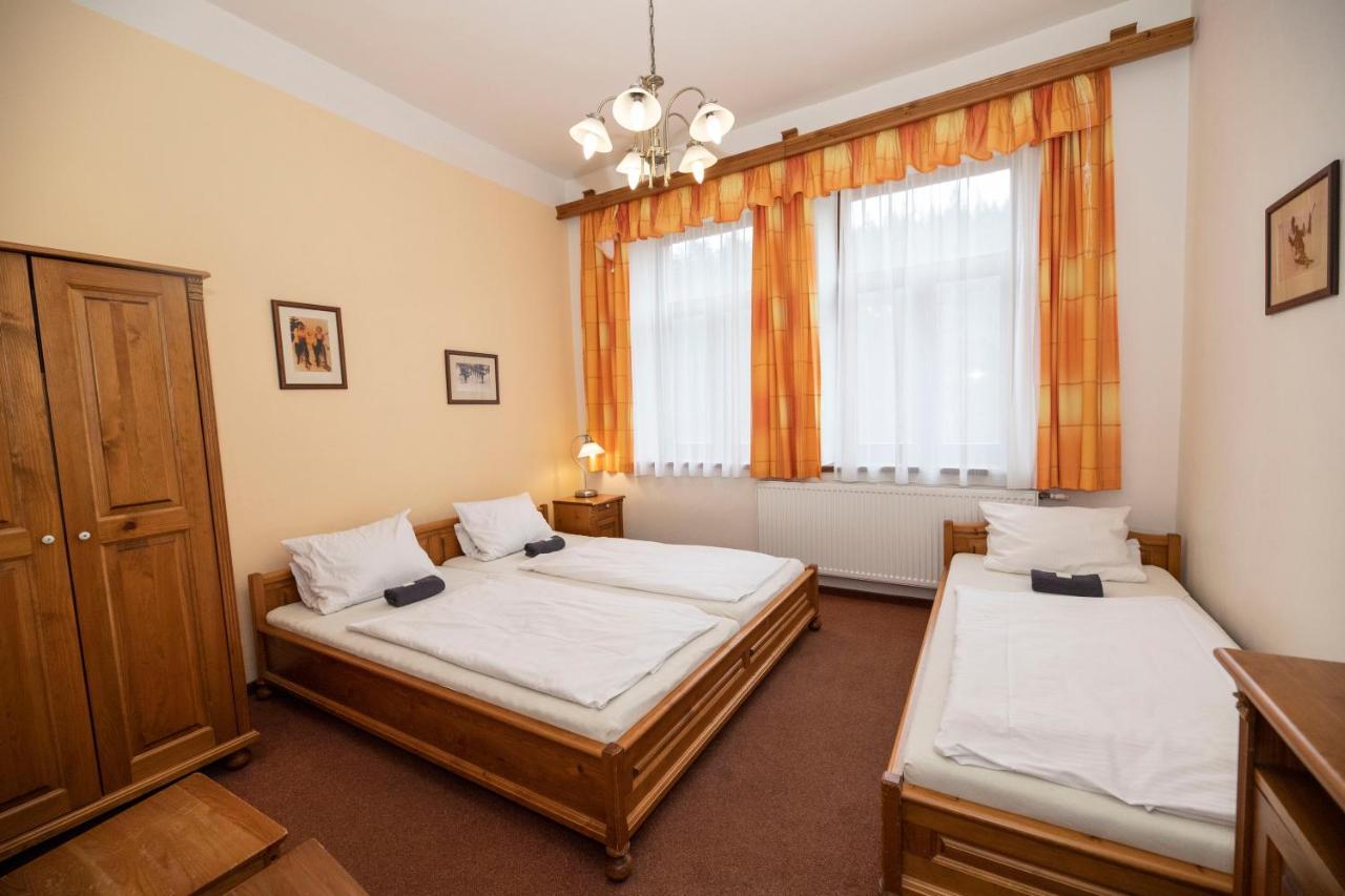 Penzion Adélka Janské Lázně Janske Lazne Exterior foto