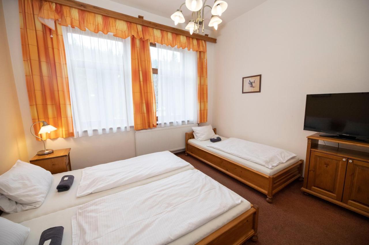 Penzion Adélka Janské Lázně Janske Lazne Exterior foto