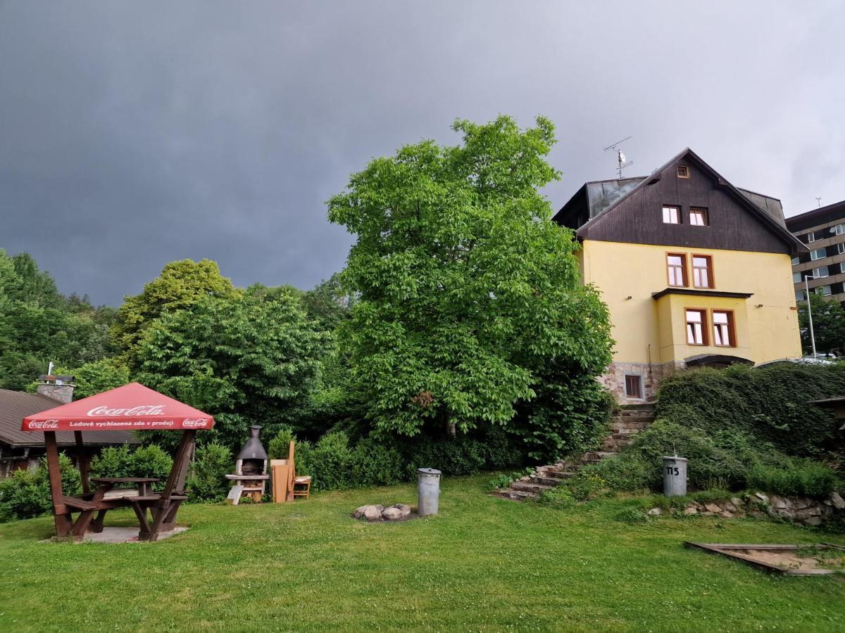 Penzion Adélka Janské Lázně Janske Lazne Exterior foto
